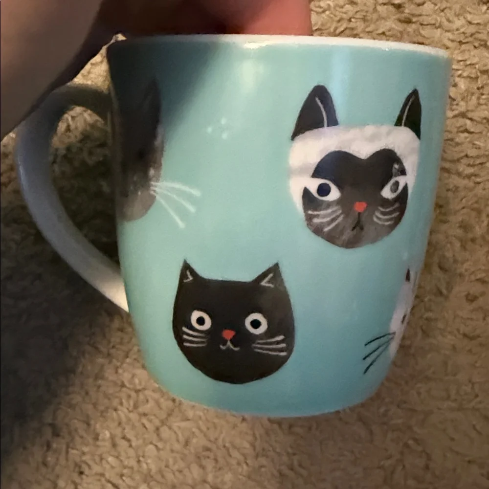 LAST CHANCE SALE- Cat Lovers 2026 Planner BNWT and Mug Set